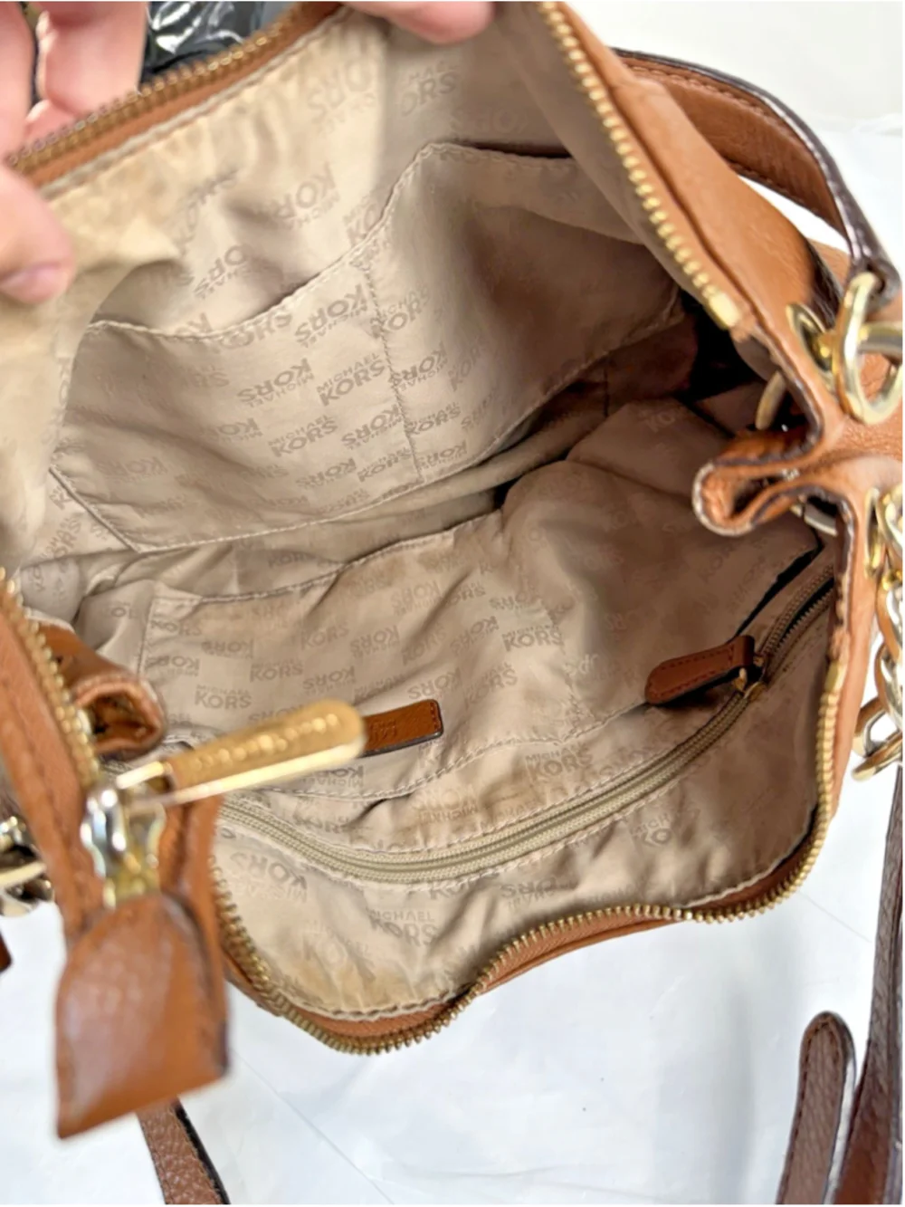 Michael Kors Large Brown Leather Shoulder Hobo Bag crossbody